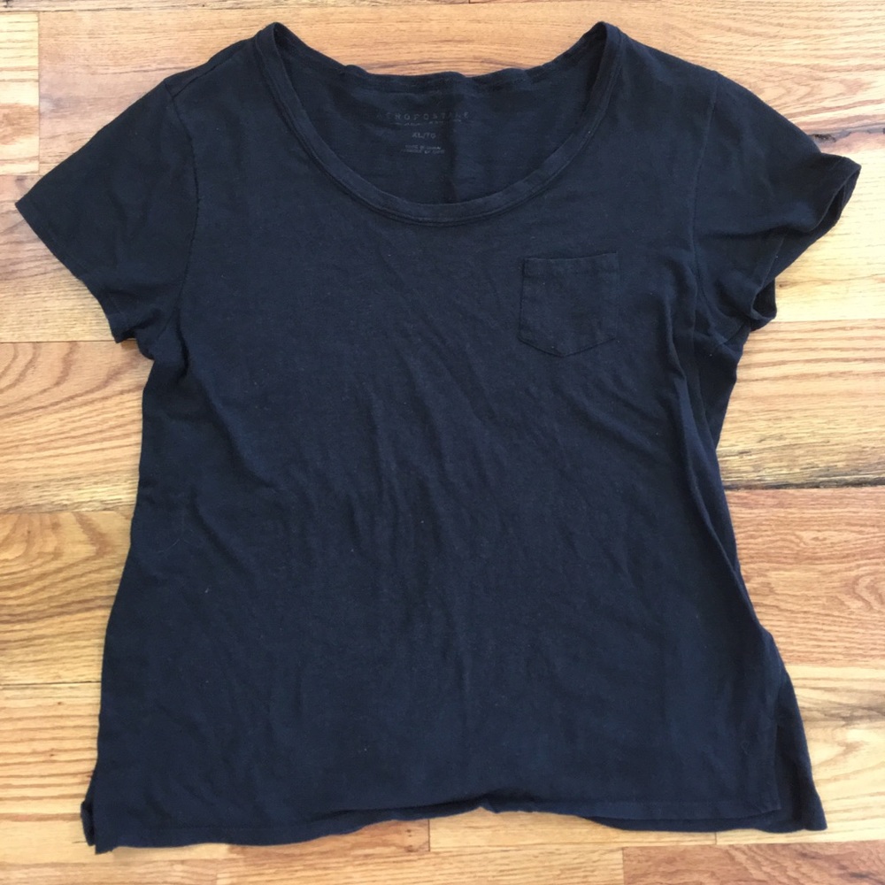 AÉROPOSTALE Black Shirt